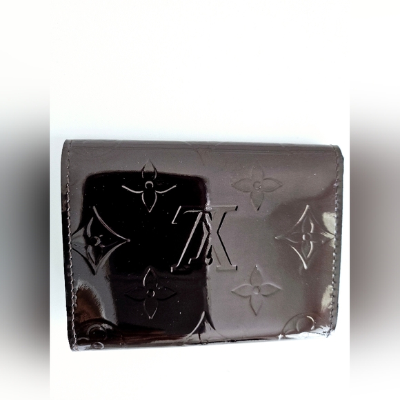 Louis Vuitton Amarante Vernis Card Holder - Picture 2 of 9